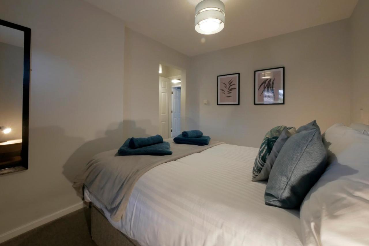 Crewe Short Lets 6 Victoria Court, Crewe Apartment Екстериор снимка