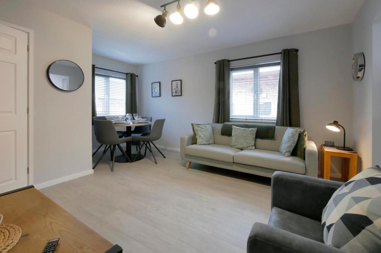 Crewe Short Lets 6 Victoria Court, Crewe Apartment Екстериор снимка